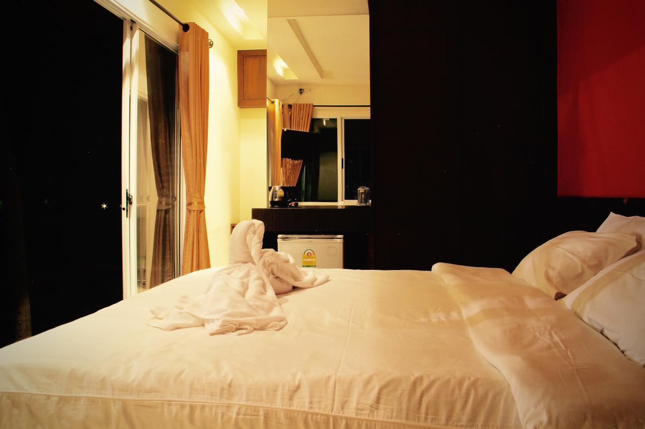 Hotel Singha Rubber Tree Ban Huai Maenam Noi Exterior foto
