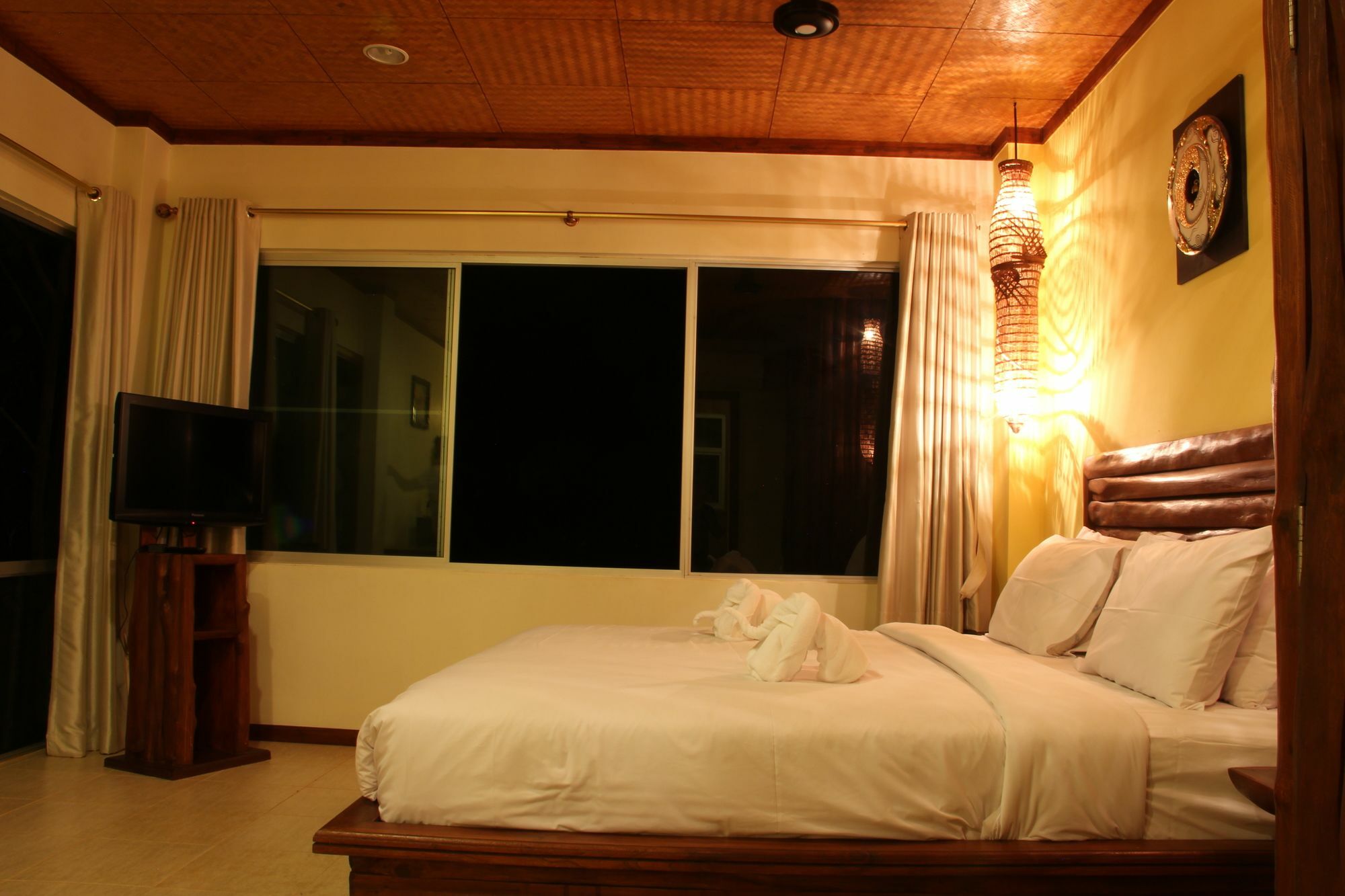 Hotel Singha Rubber Tree Ban Huai Maenam Noi Exterior foto